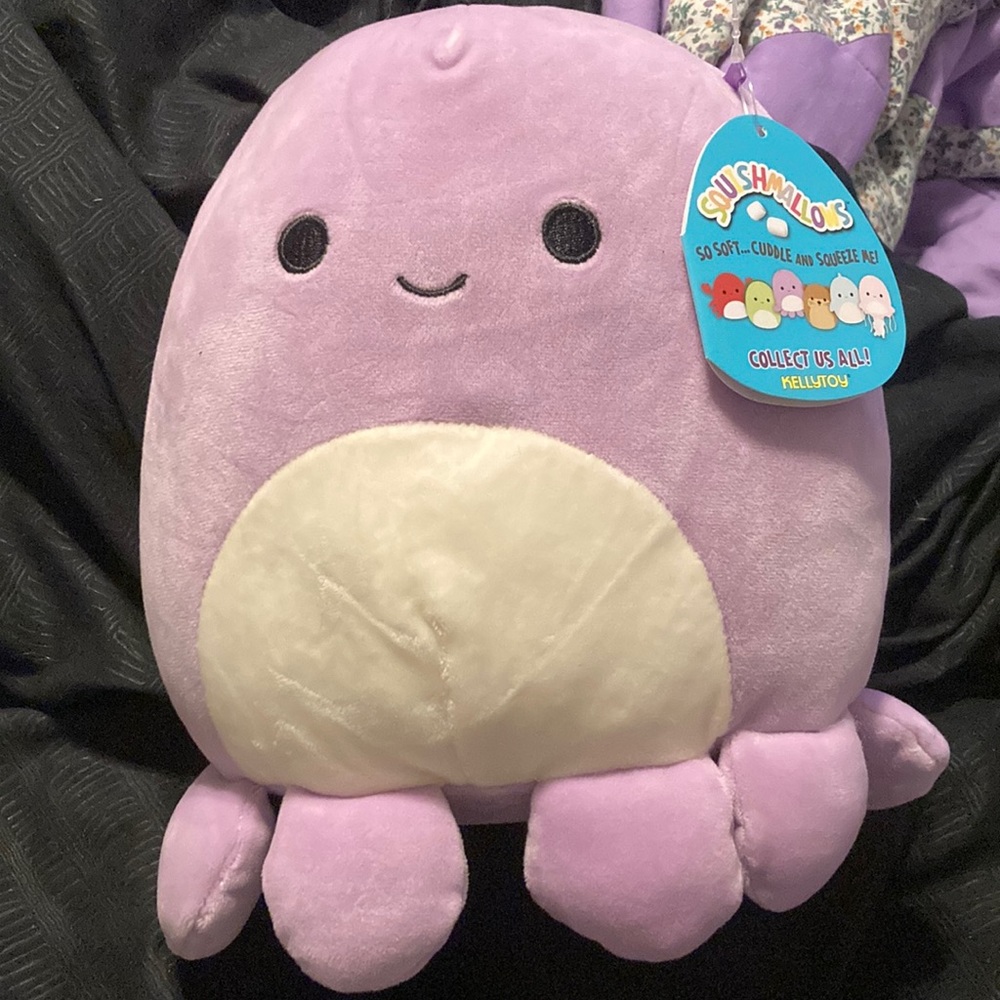 Violet the octopus 2020 squishmallow